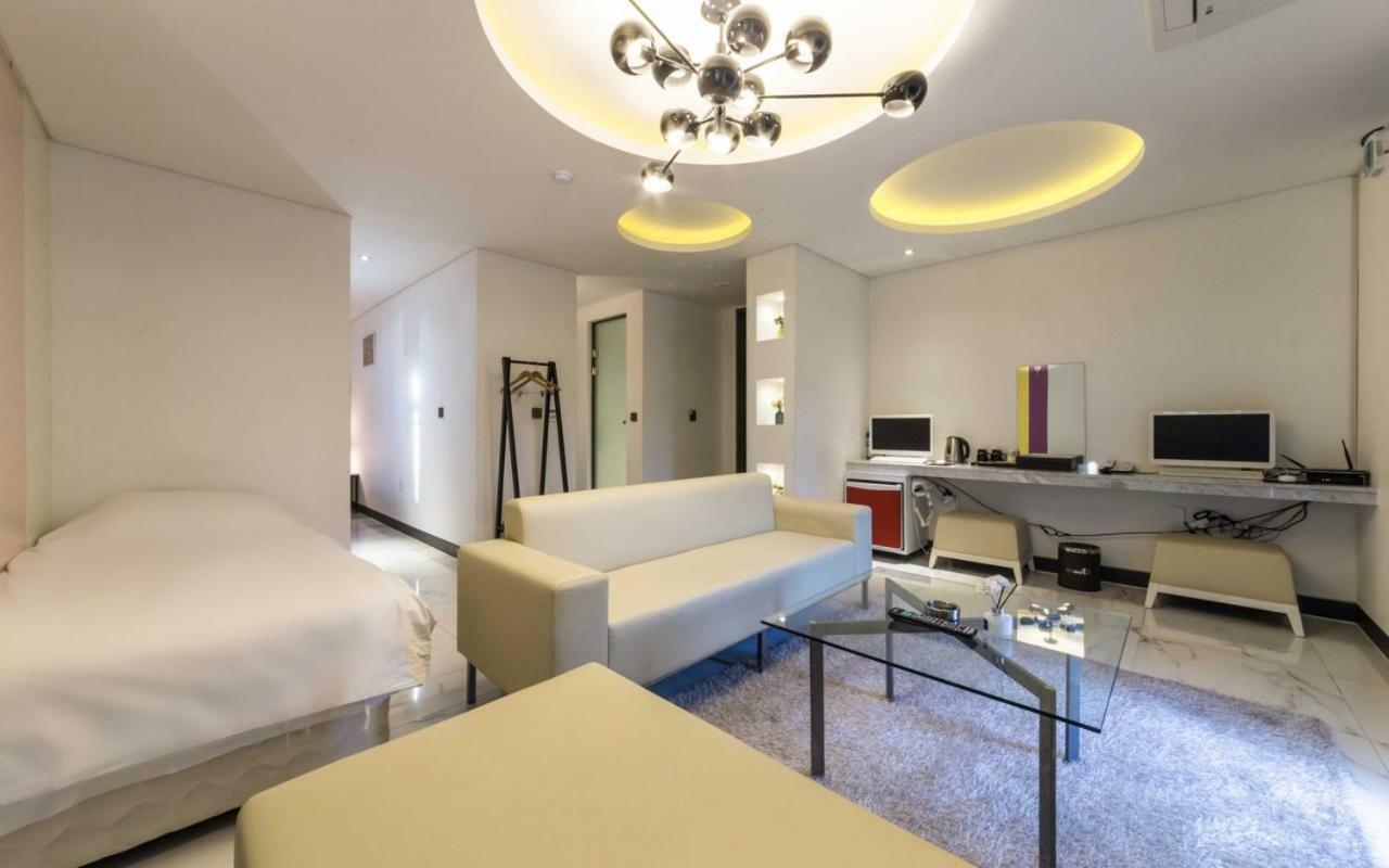 Design Hotel Ddeul& Osan Ngoại thất bức ảnh