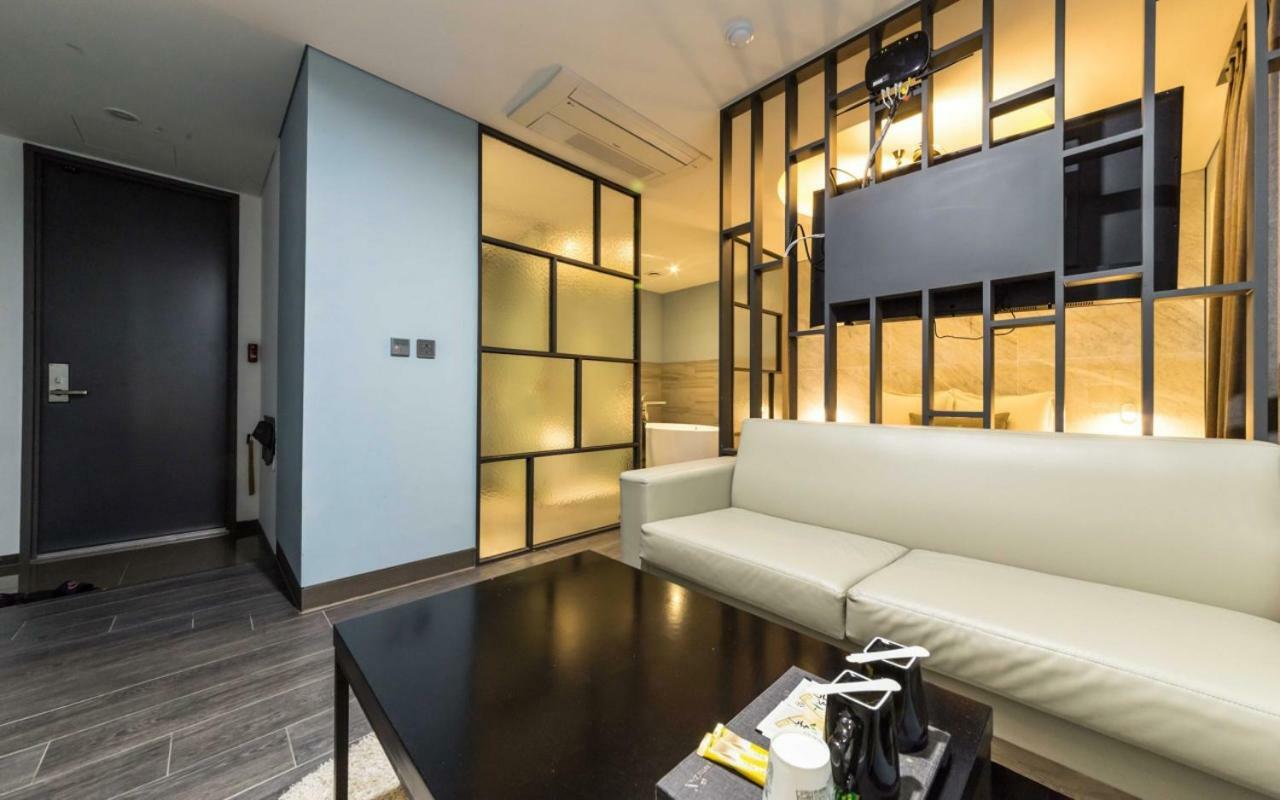 Design Hotel Ddeul& Osan Ngoại thất bức ảnh